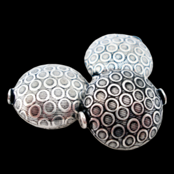 PATTERNED CUSHION BEAD